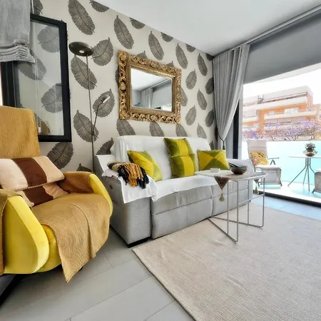 Luxury And New With Pool Fuengirola