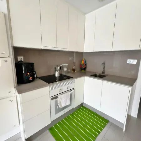 Apartment Luxury And New In Area Fuengirola