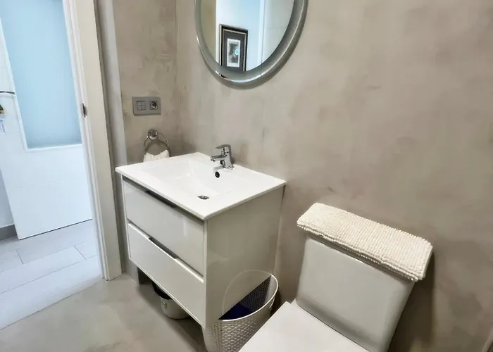 Luxury And New With Pool