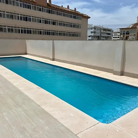 شقة Luxury And New With Pool فوينخيرولا